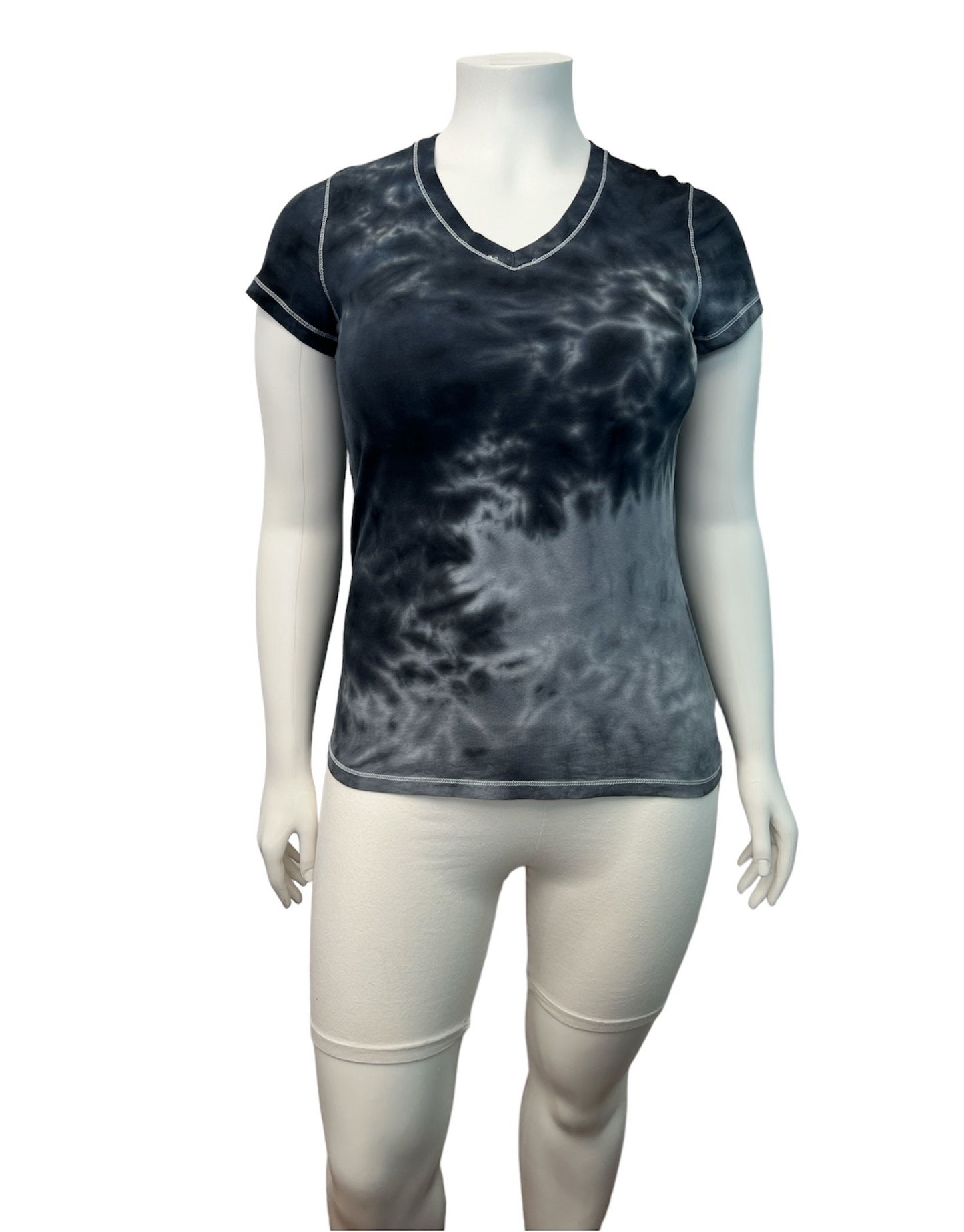 Ladies Slim Fit 2XL Vneck Tshirt