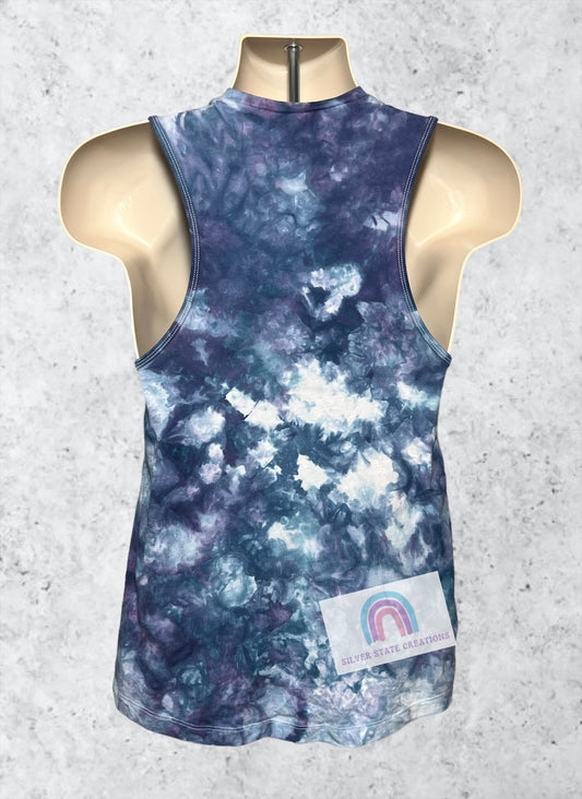 Clouds Women’s Muscle Tank Size Small