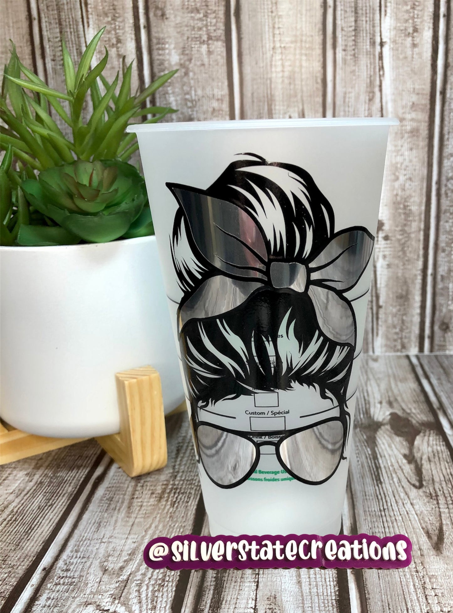 Messy Bun Reusable 24 oz Cold Cup - Silver Mirrored