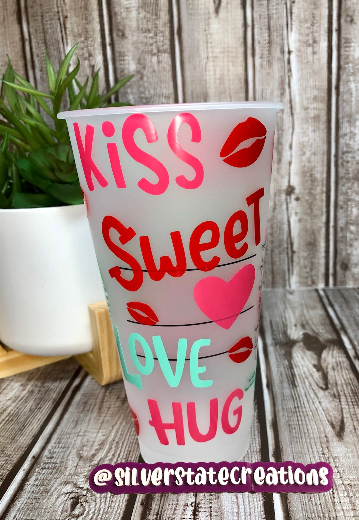 Love Kisses Reusable 24 oz Cold Cup